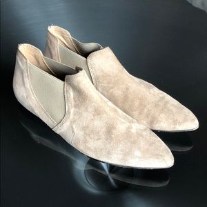 TT Bagatt Ladies Suede Tan Flats